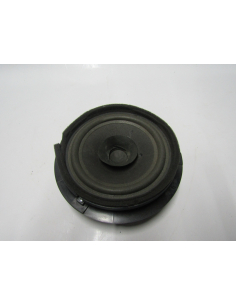 PARLANTE PUERTA IZQUIERDA...