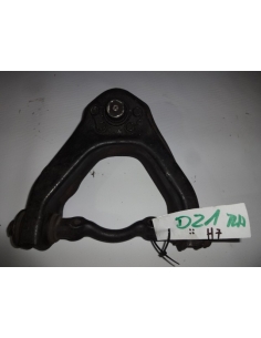 Bandeja delantera superior derecha Nissan D21