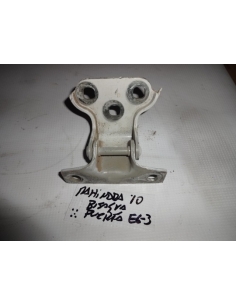 Bisagra puerta Mahindra 2010