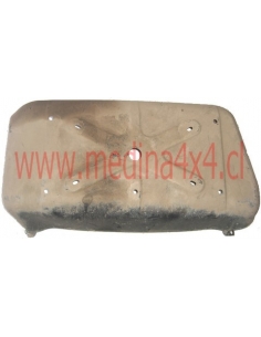 Protector estanque bencina Suzuki Grand Vitara 2000.