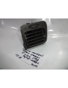 Rejilla ventilacion tablero derecho Grand Vitara 1998 regular estado