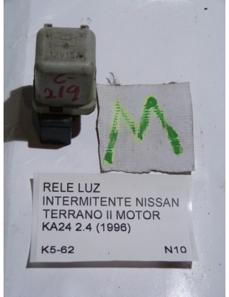 Relay rele intermitente Nissan Terrano II Motor K424 2.4 1996