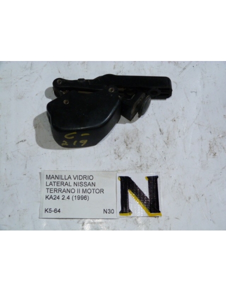 Manilla vidrio lateral Nissan Terrano motor K424 2.4 1996 
