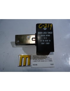 Modulo cierre centralizado 28450 0F000 Nissan Terrano II motor K424 2.4 1996 