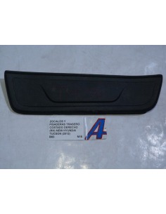 Zocalo y pisadera trasero costado derecho RH Hyundai New Tucson 2012 
