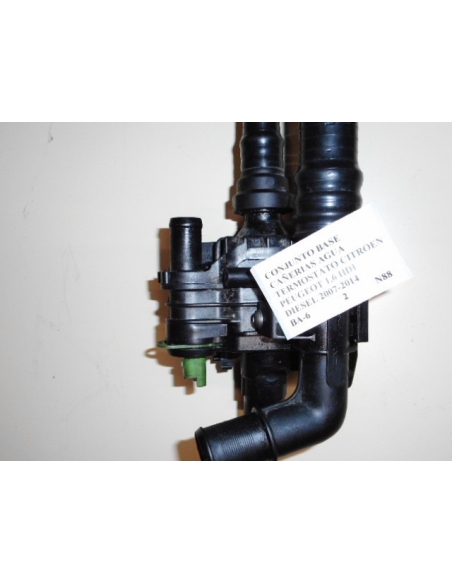 Conjunto base cañerias agua termostato Citroen Peugeot 1.6 HDI Diesel 2007-2014