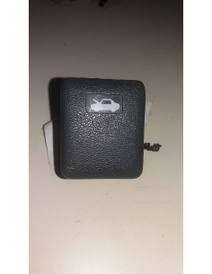 Manilla abre capot Daihatsu Feroza