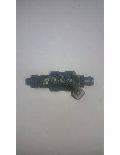 Inyector Toyota Hilux motor 22RE conector rectangular