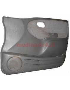 Tapa puerta lado delantero derecho Suzuki Grand Nomade 2003