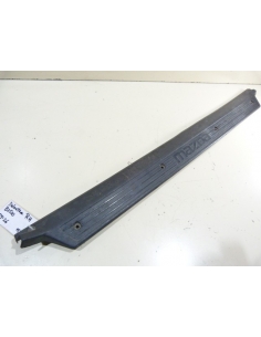 PISADERA PLASTICA DELANTERA DERECHA MAZDA DIESEL 2.5 B2500 4X4 1997-2001
