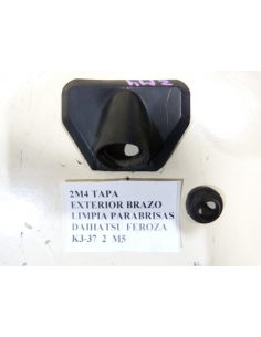 TAPA EXTERIOR BRAZO LIMPIA PARABRISAS DAIHATSU FEROZA