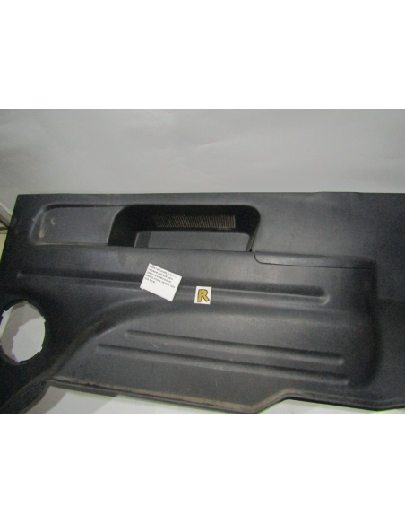 MOLDURA PLASTICO INTERIOR INFERIOR LADO DERECHO VIDRIO SUZUKI GRAND VITARA