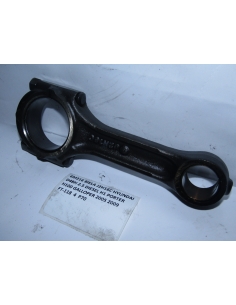 BIELA J2H16C HYUNDAI D4BH...