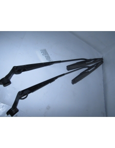 BRAZO LIMPIA PARABRISAS...