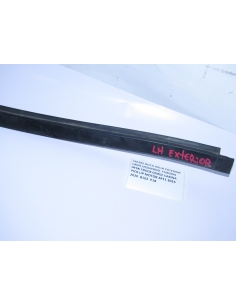 BOTA AGUA EXTERIOR LADO...