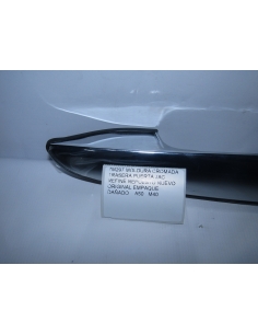 MOLDURA CROMADA TRASERA...