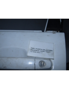 PUERTA DELANTERA IZQUIERDA...