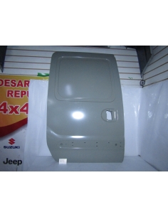 PUERTA LATERAL DERECHA...