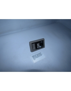 MANILLA INTERIOR DERECHA...