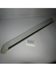 MOLDURA PUERTA TRASERA...