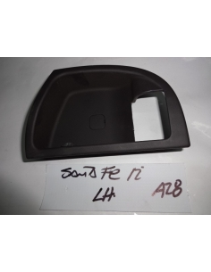 Bisel manilla interior puerta derecha Hyundai Snata Fe 2012