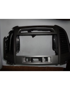 Rejilla ventilacion lado derecho central Hyundai Santa Fe